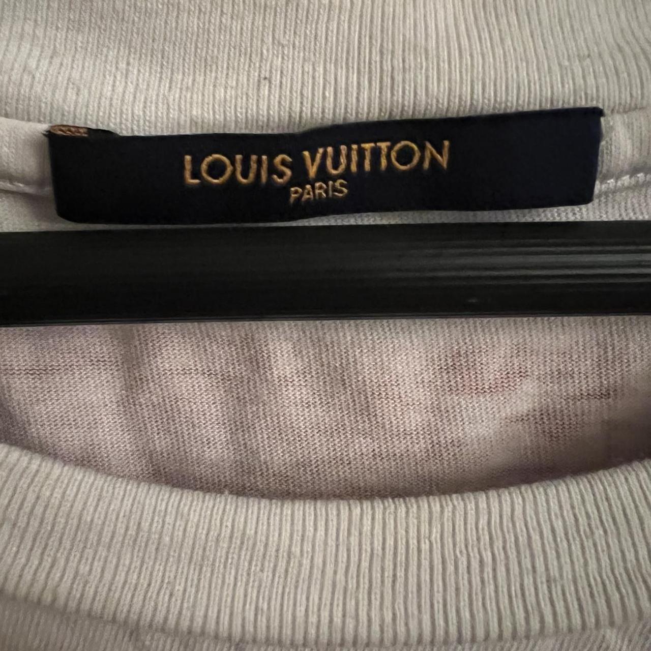 Louis Vuitton Tee (Size L) , 9/10 condition