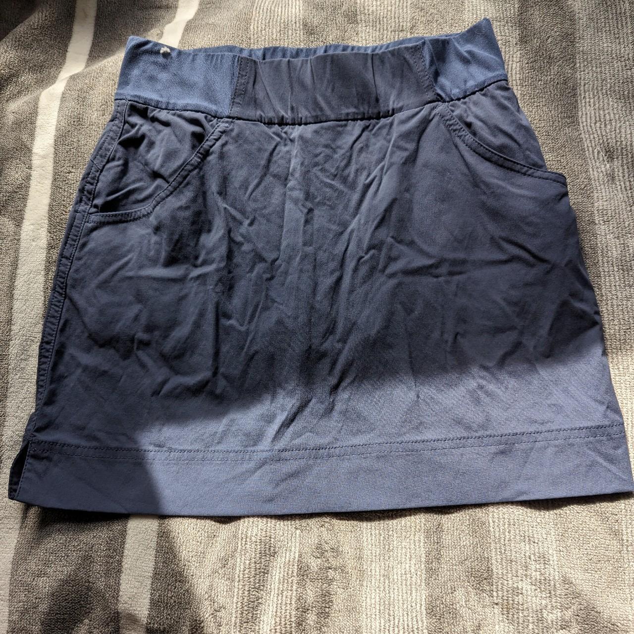 Columbia Sportswear Women's Blue Skirt | Depop