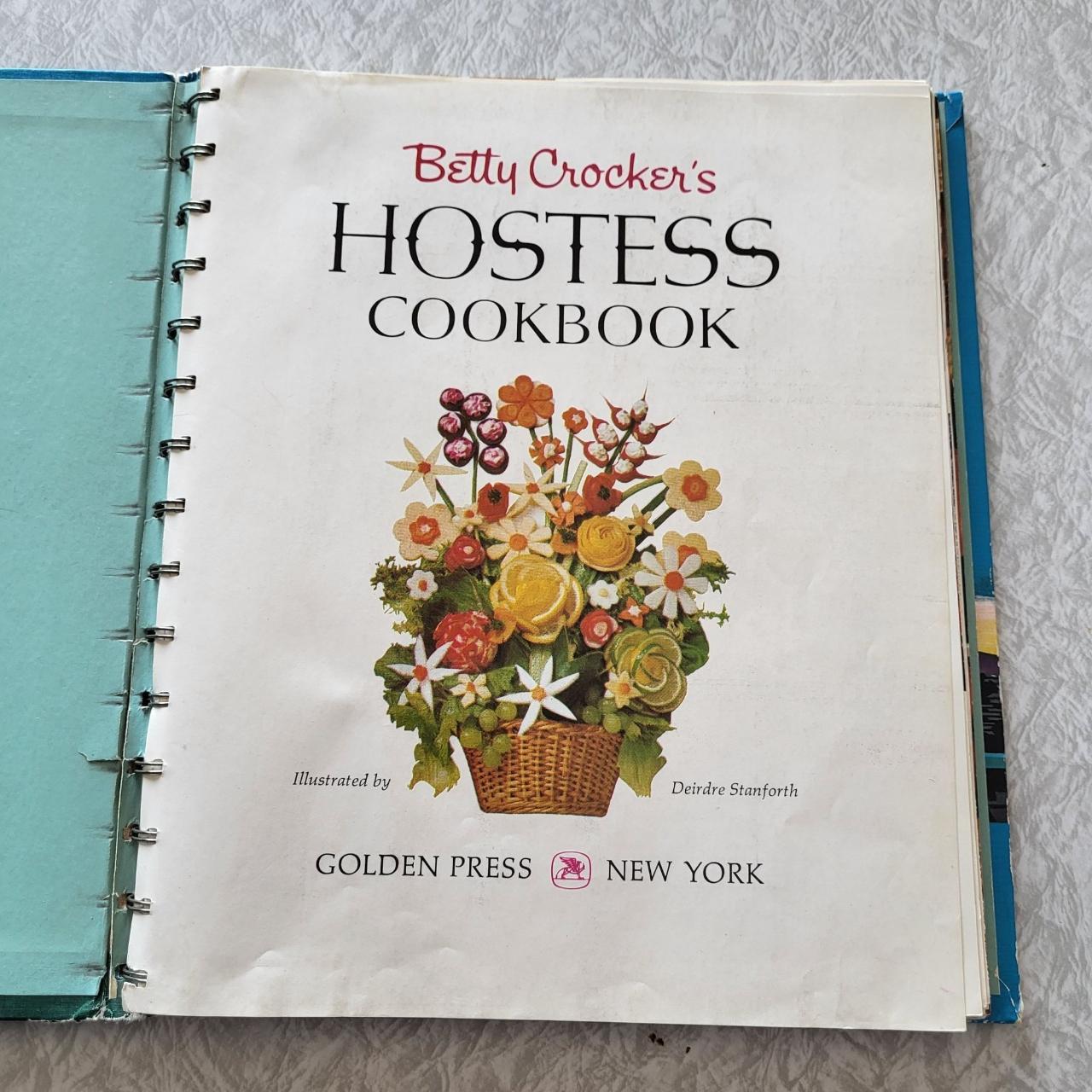 VINTAGE betty crocker'S HOSTESS fashion cookbook 1967