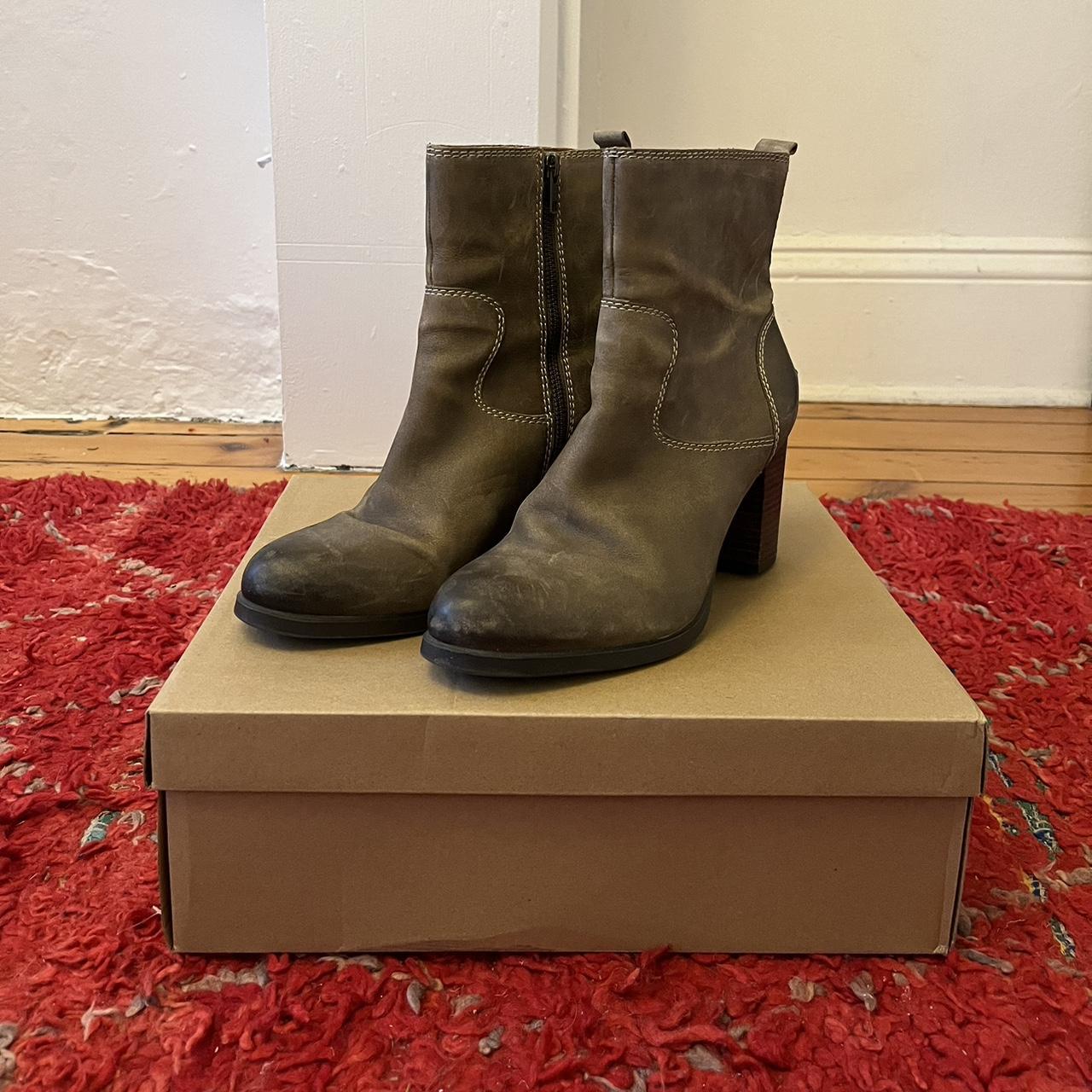 item listed by libbywellington