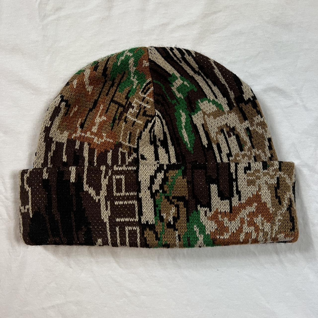 Supreme Trebark Camo Beanie モーガン蔵人着用