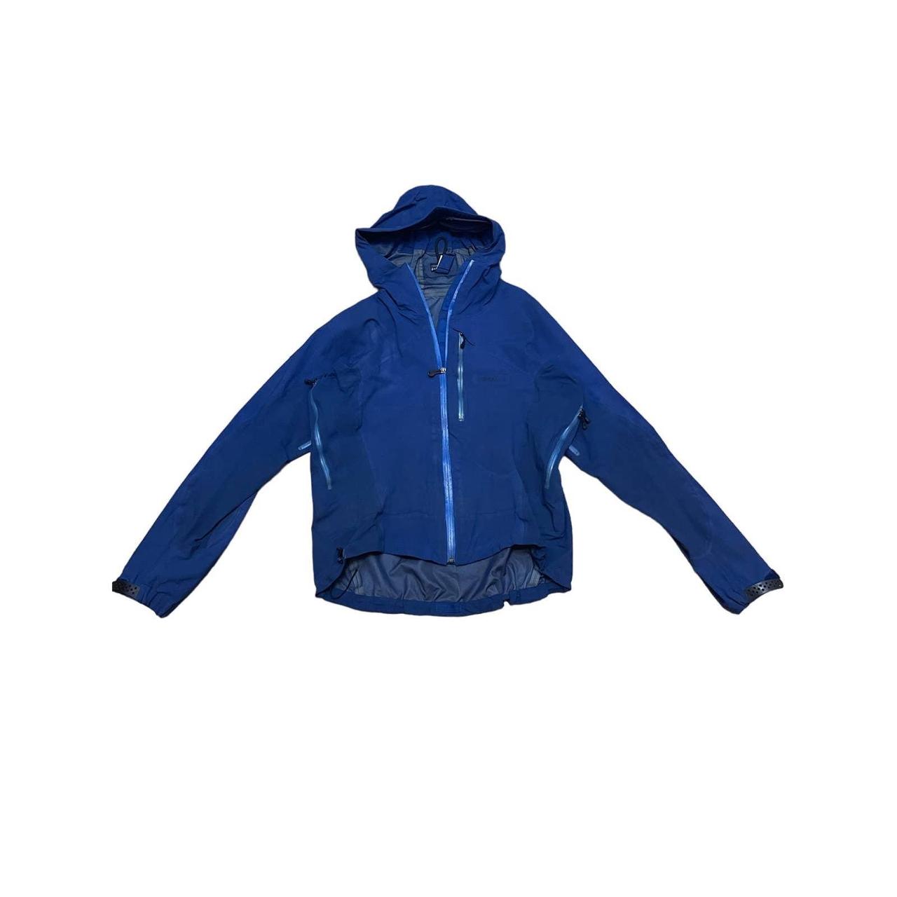 Patagonia rain Waterproof jacket size medium Flaws... - Depop