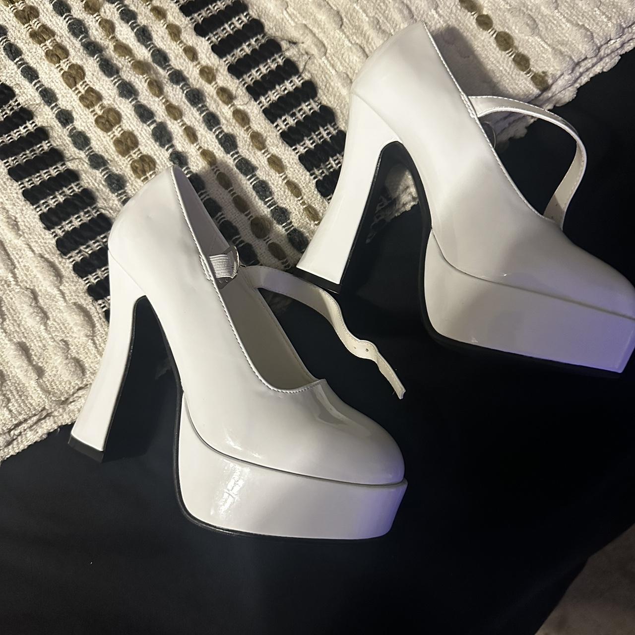 dolls kill mary janes