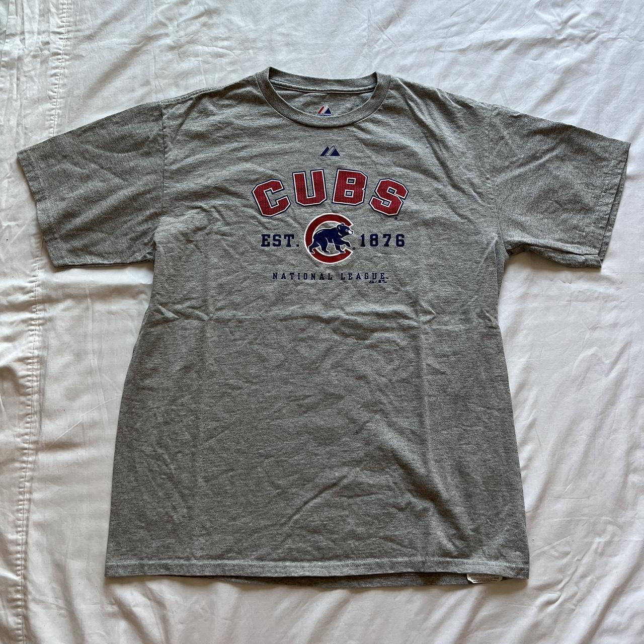 Majestic Mens Blue Chicago Cubs T-Shirt - Depop