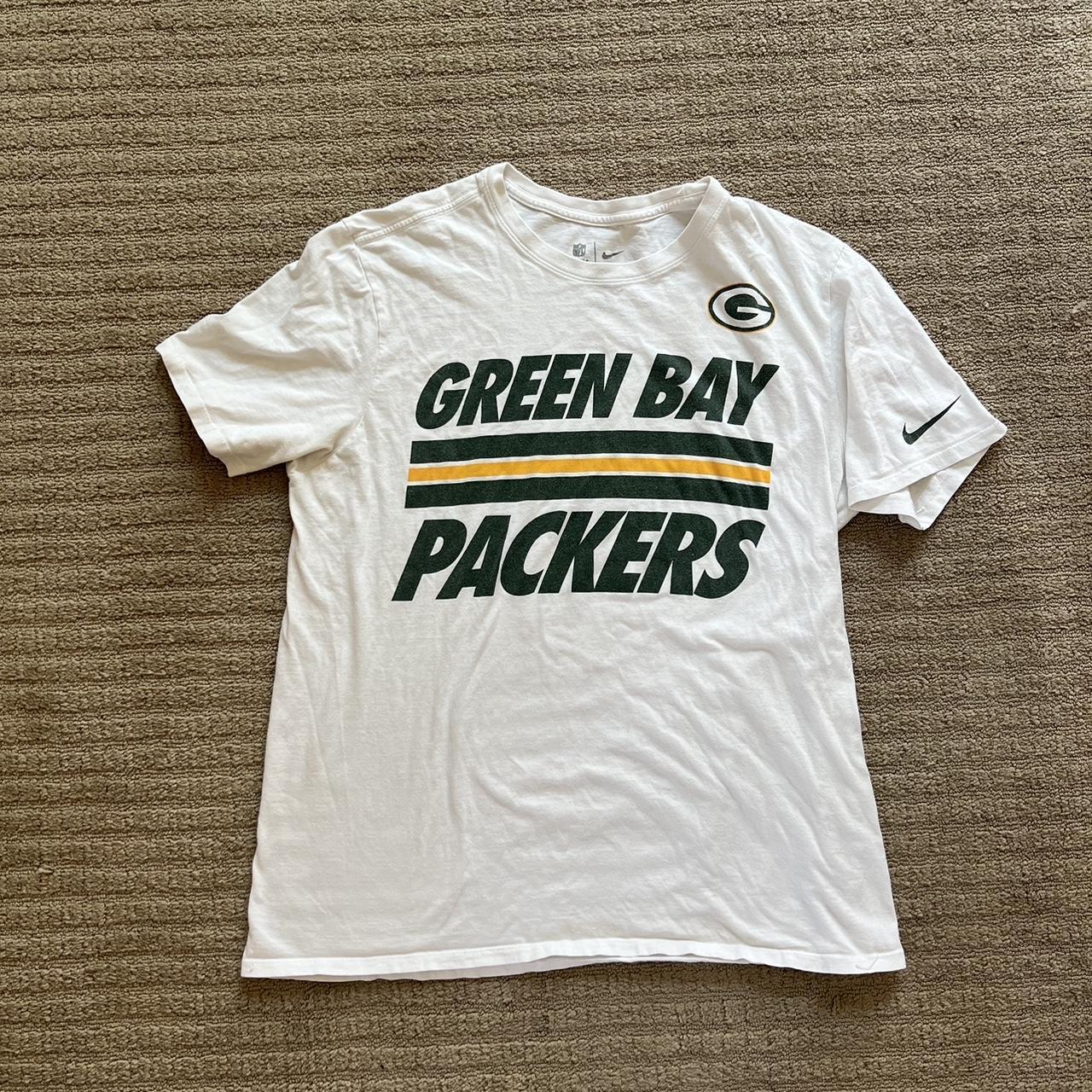 Green Bay Packers Nike tee Men's L Price is - Depop