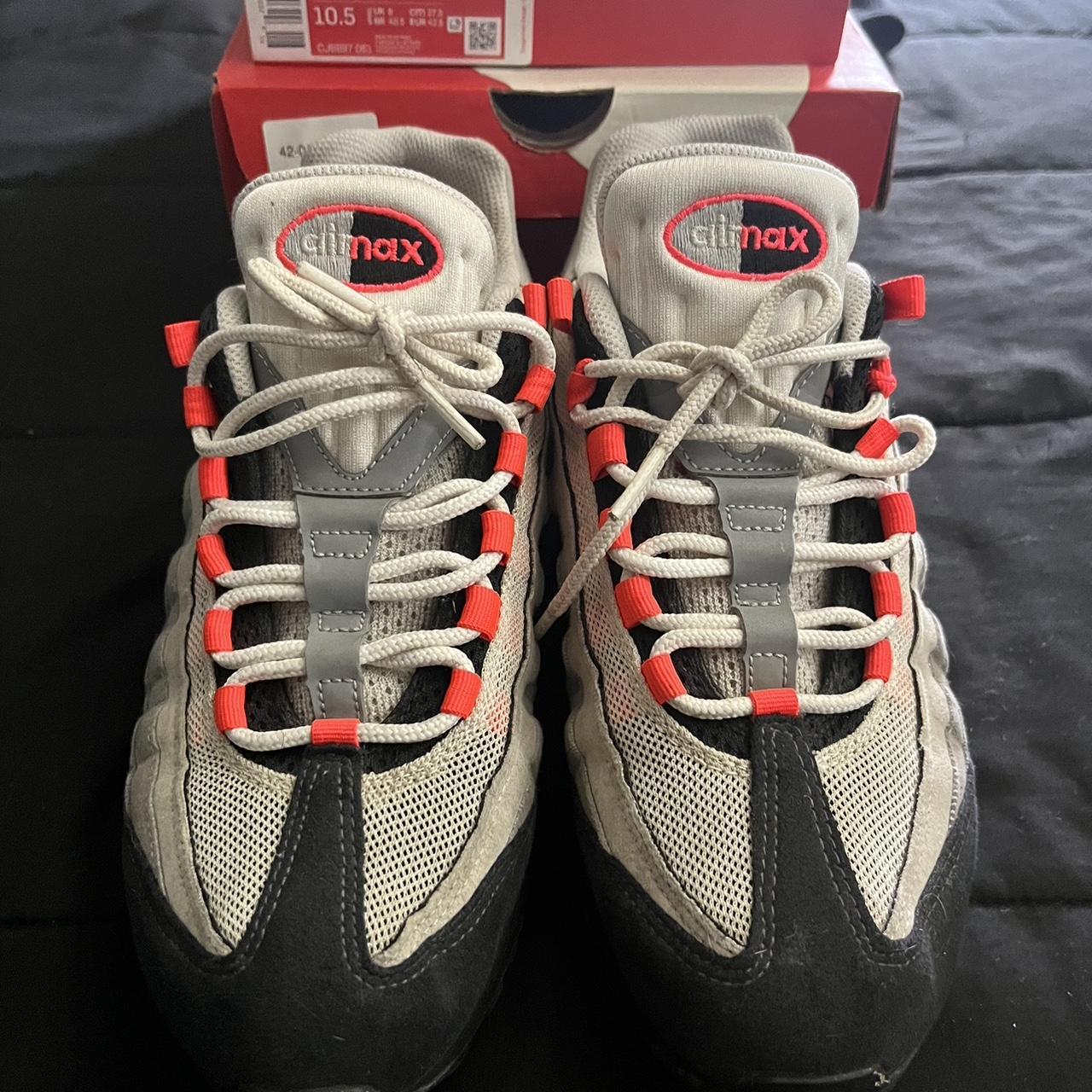 mens nike 95s trainers