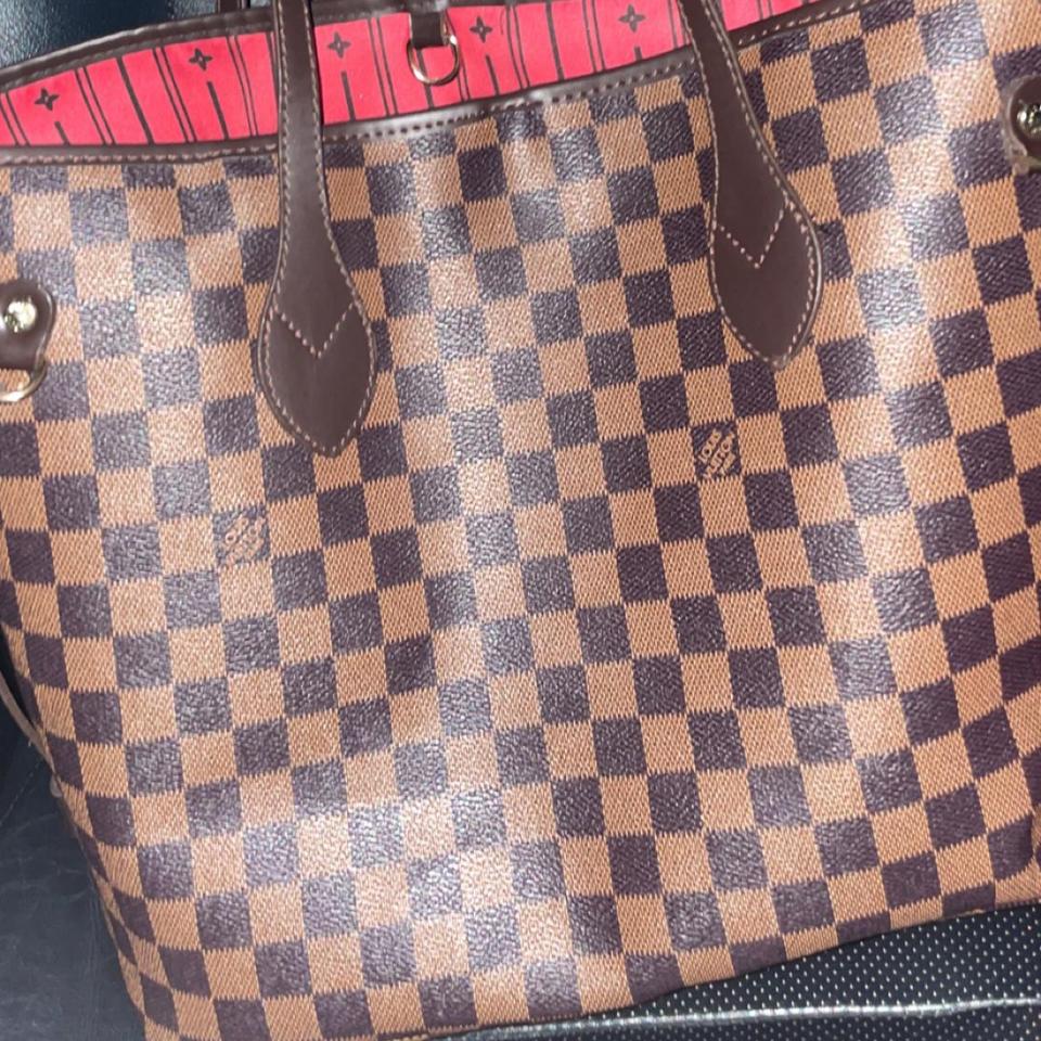 Authentic Louis Vuitton Damier Ebene Neverfull MM/GM - Depop