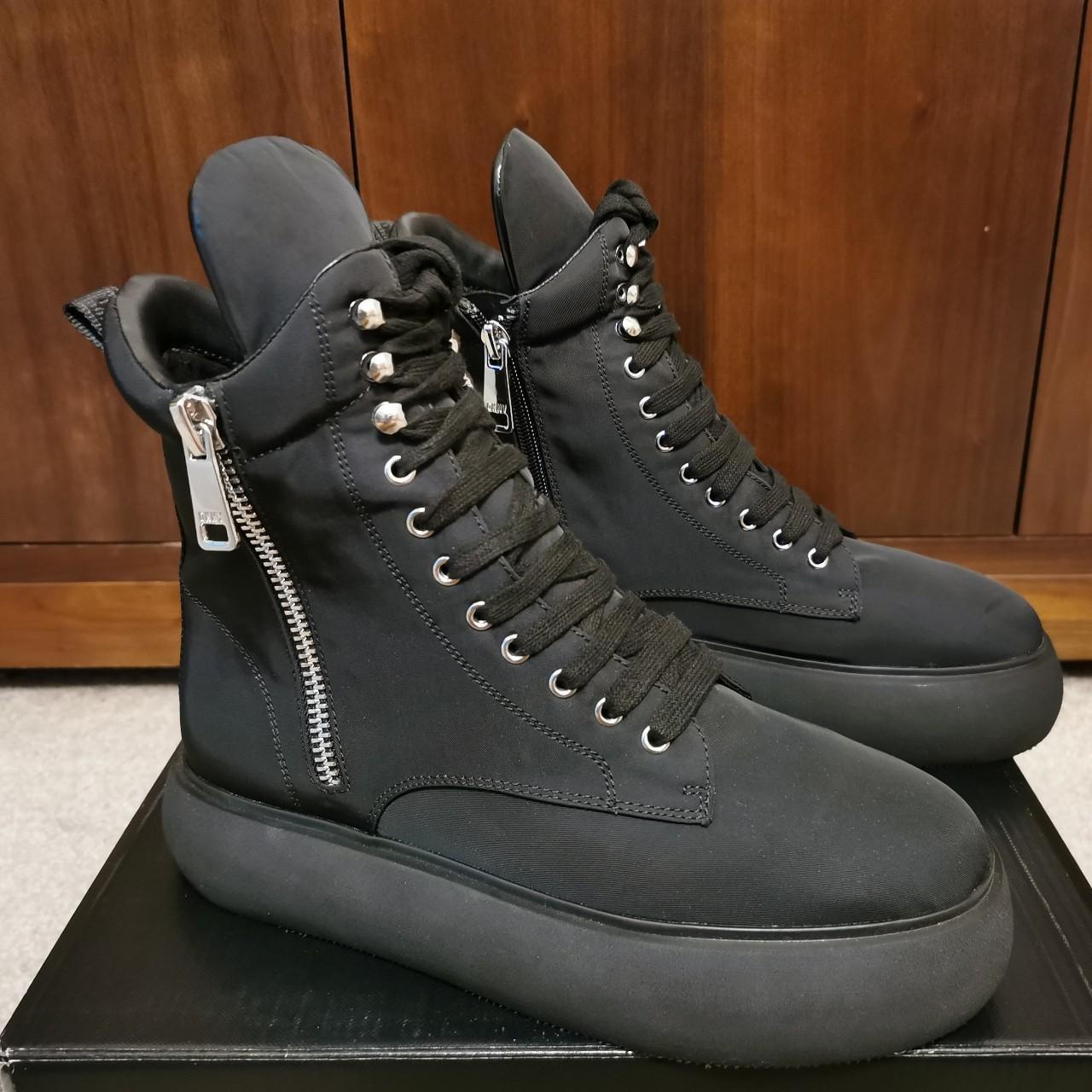 Dkny hotsell winter boots