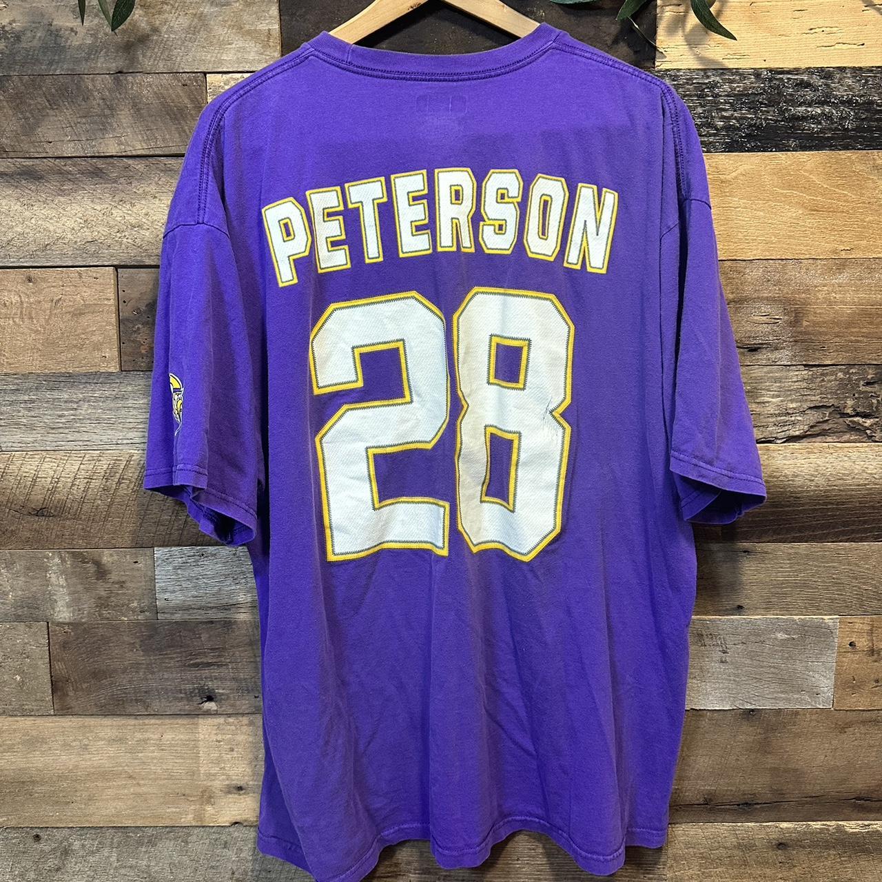 Vintage Adrian Peterson 28 Vikings t-shirt Size- - Depop