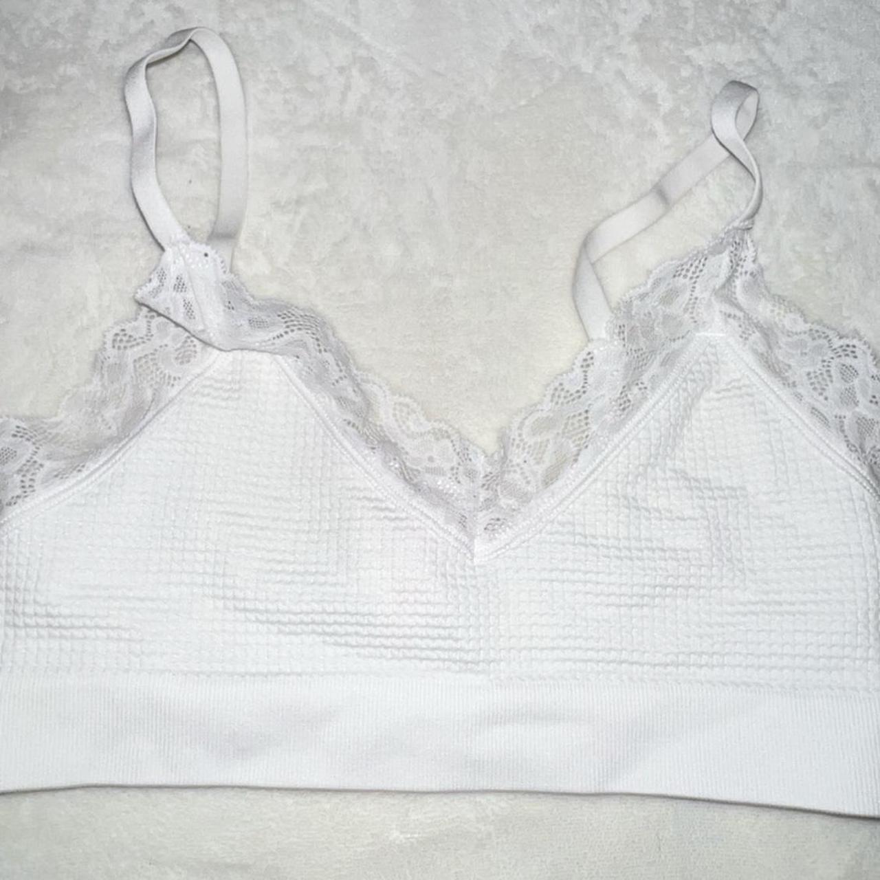 Target Women's White Bra Depop