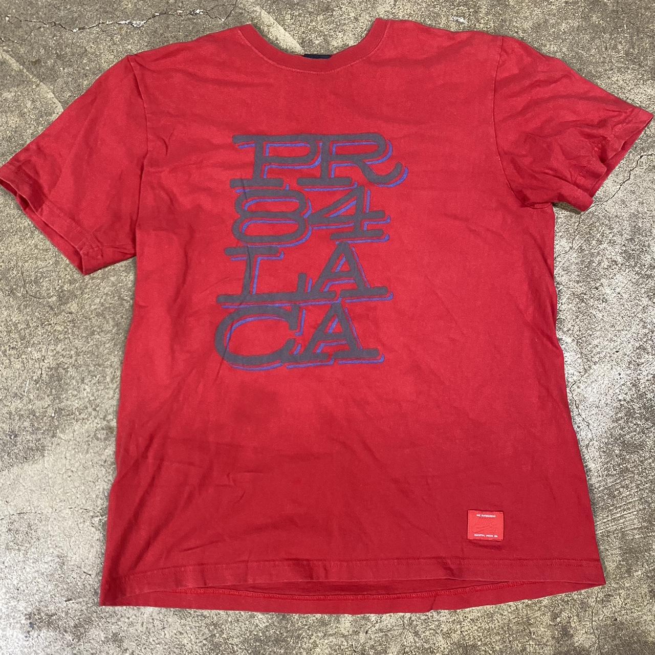 Nike Men's Red and Blue T-shirt