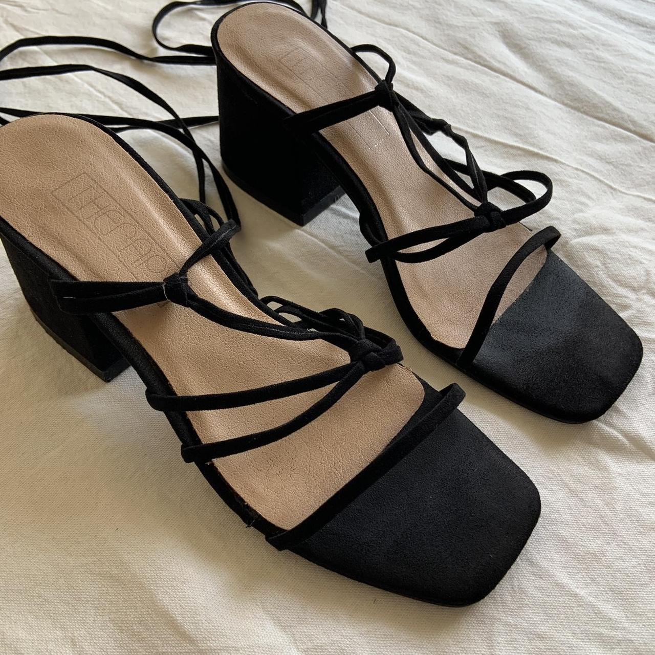 tie up block heels black