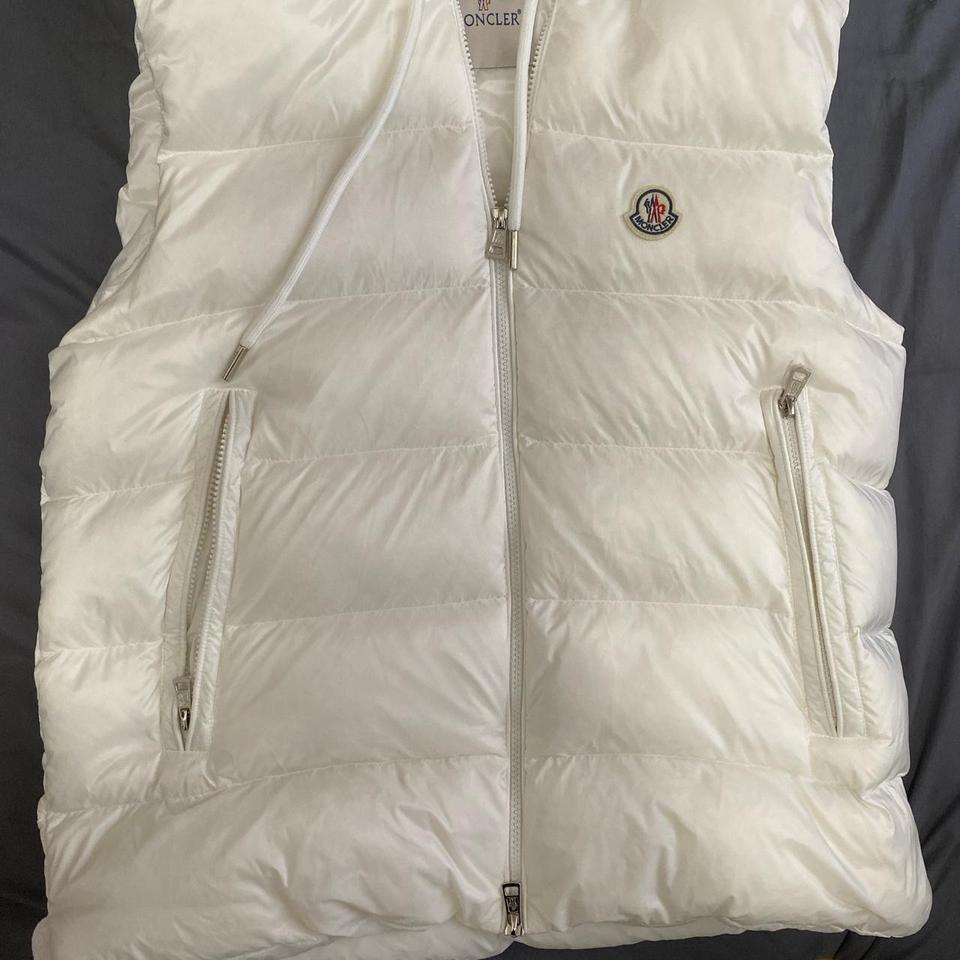 人気ブランドの新作 WHITE LABEL MENTONE DOWN VEST ダウンベスト