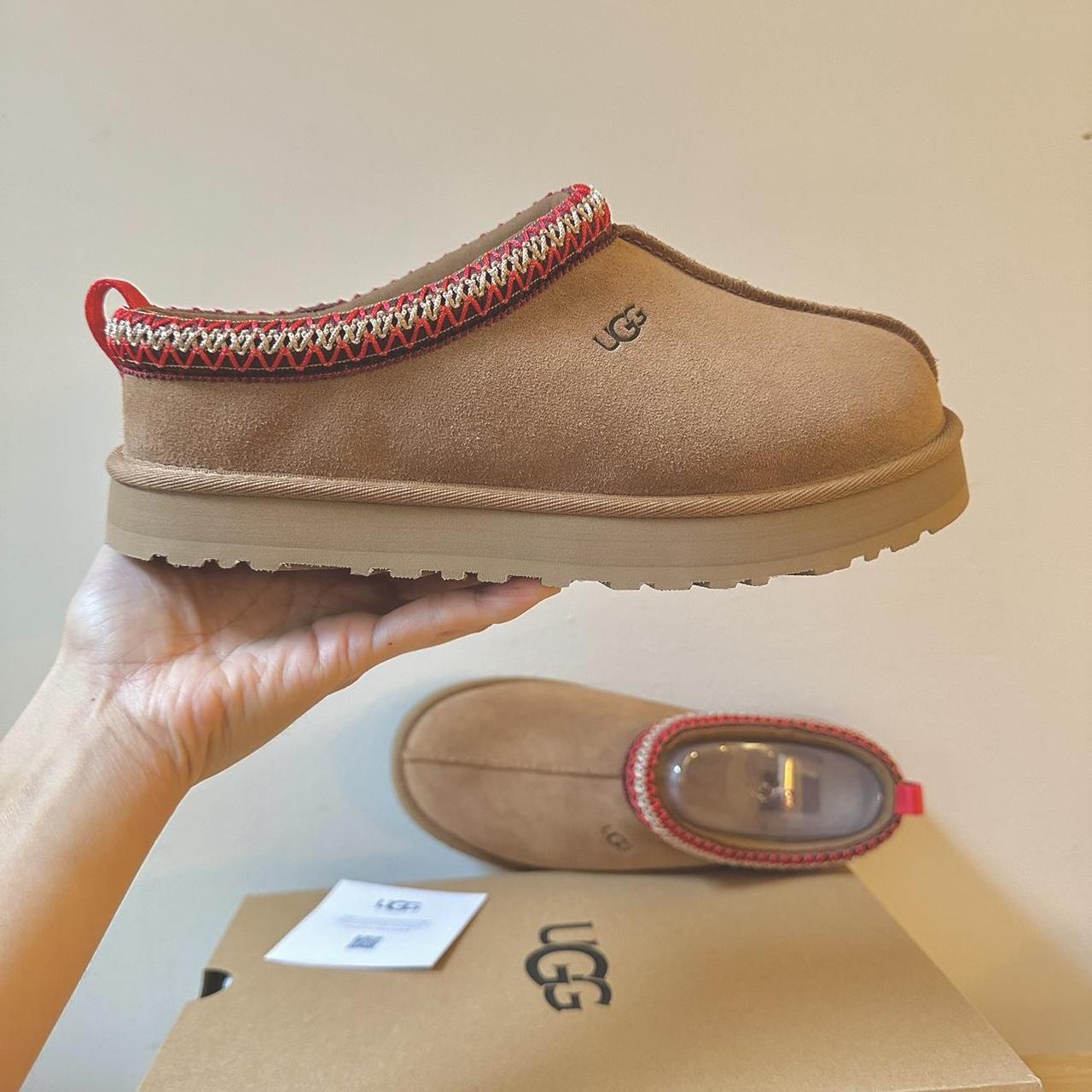 Big kid ugg best sale moccasins