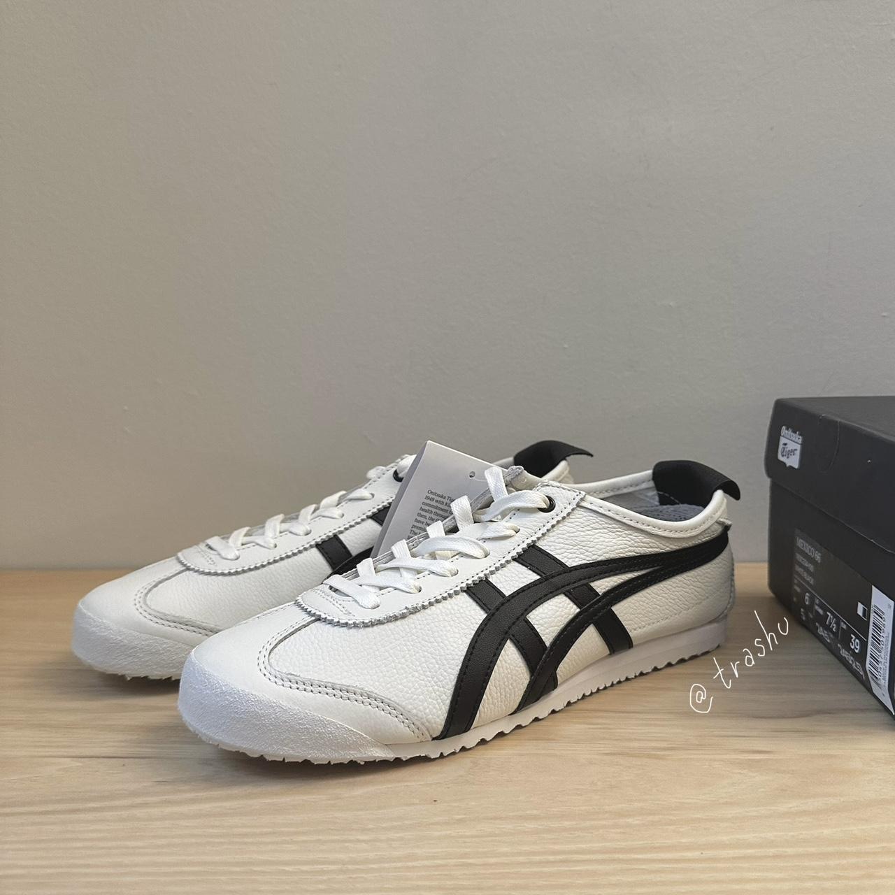 Onitsuka white and black online