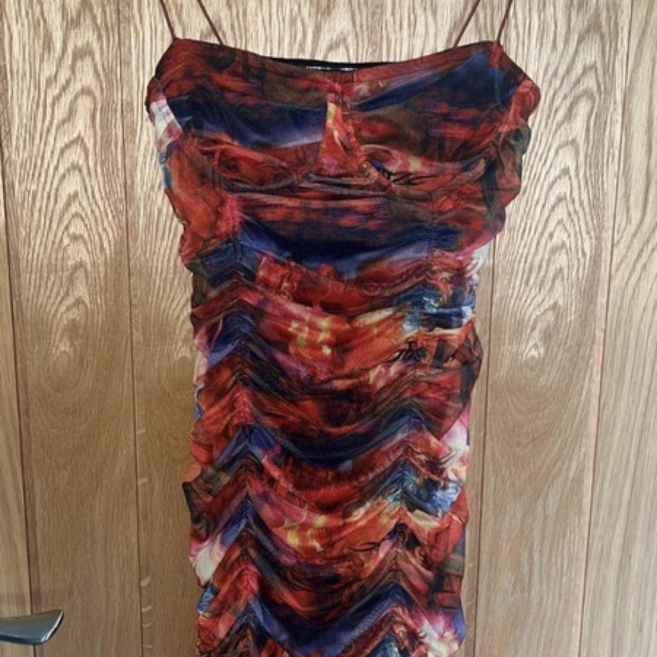 PLT DRESS WORN ONCE SIZE 10 - Depop