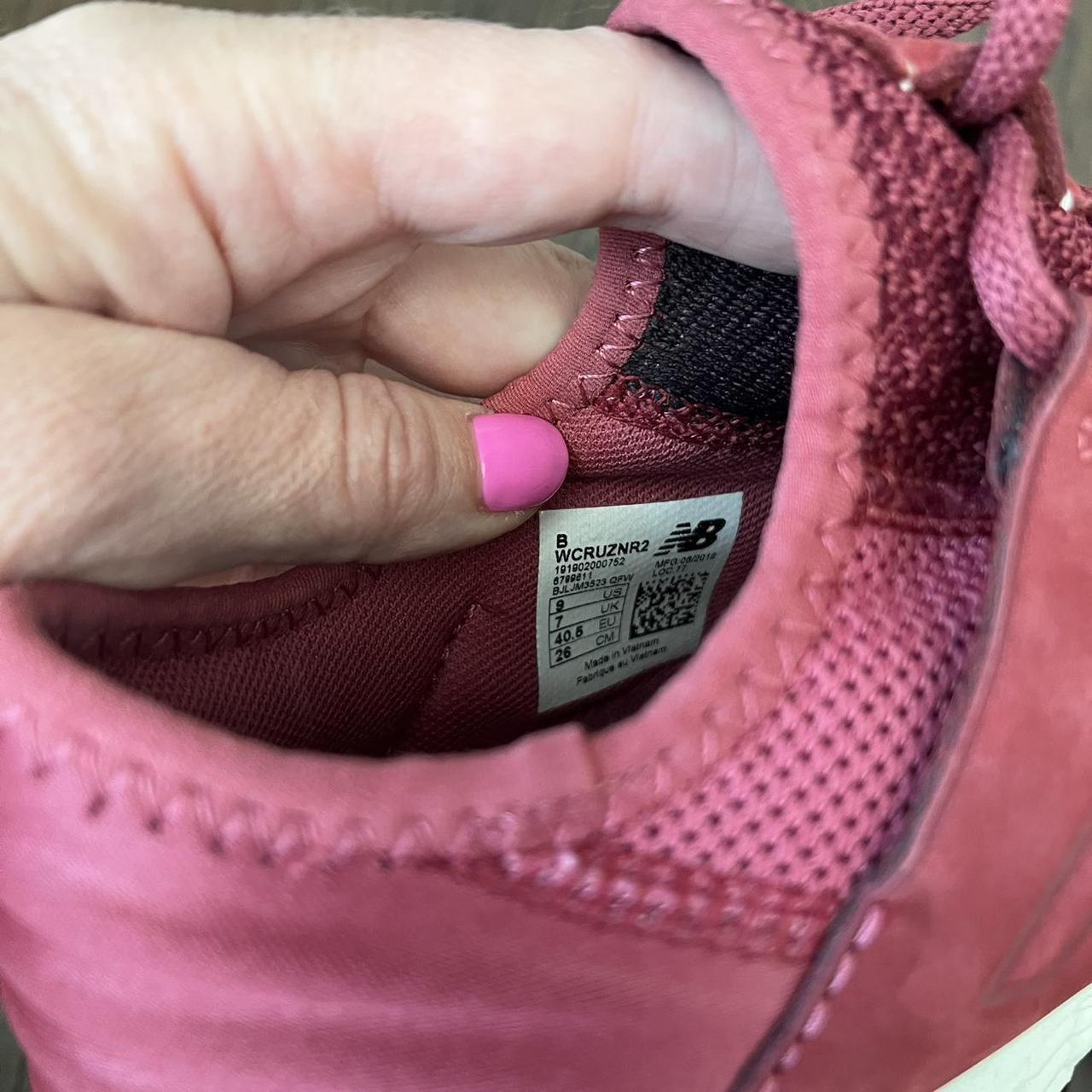 New Balance Women's Red and Burgundy Trainers (2)