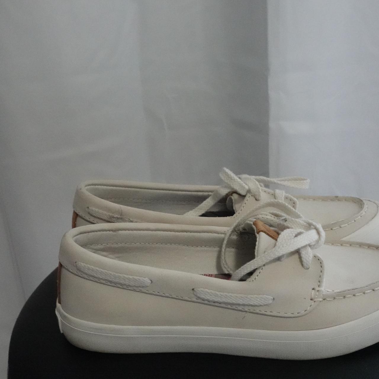 boat shoes size 5