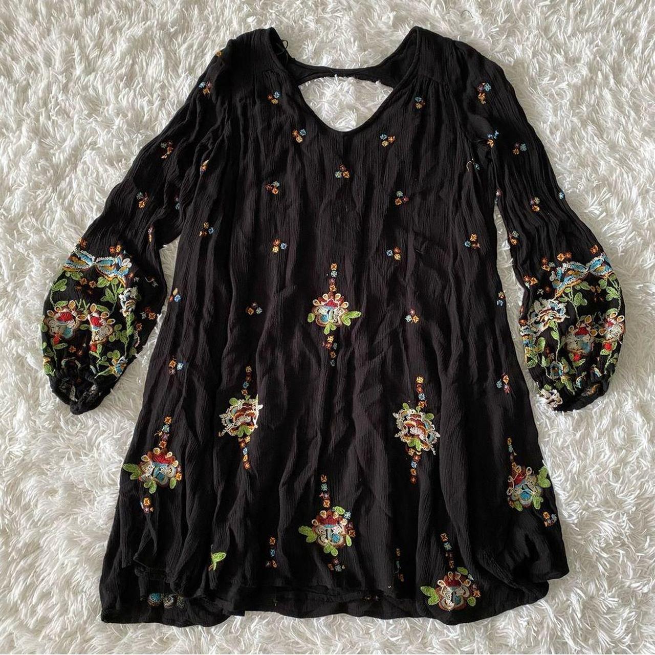 Free people clearance black embroidered dress