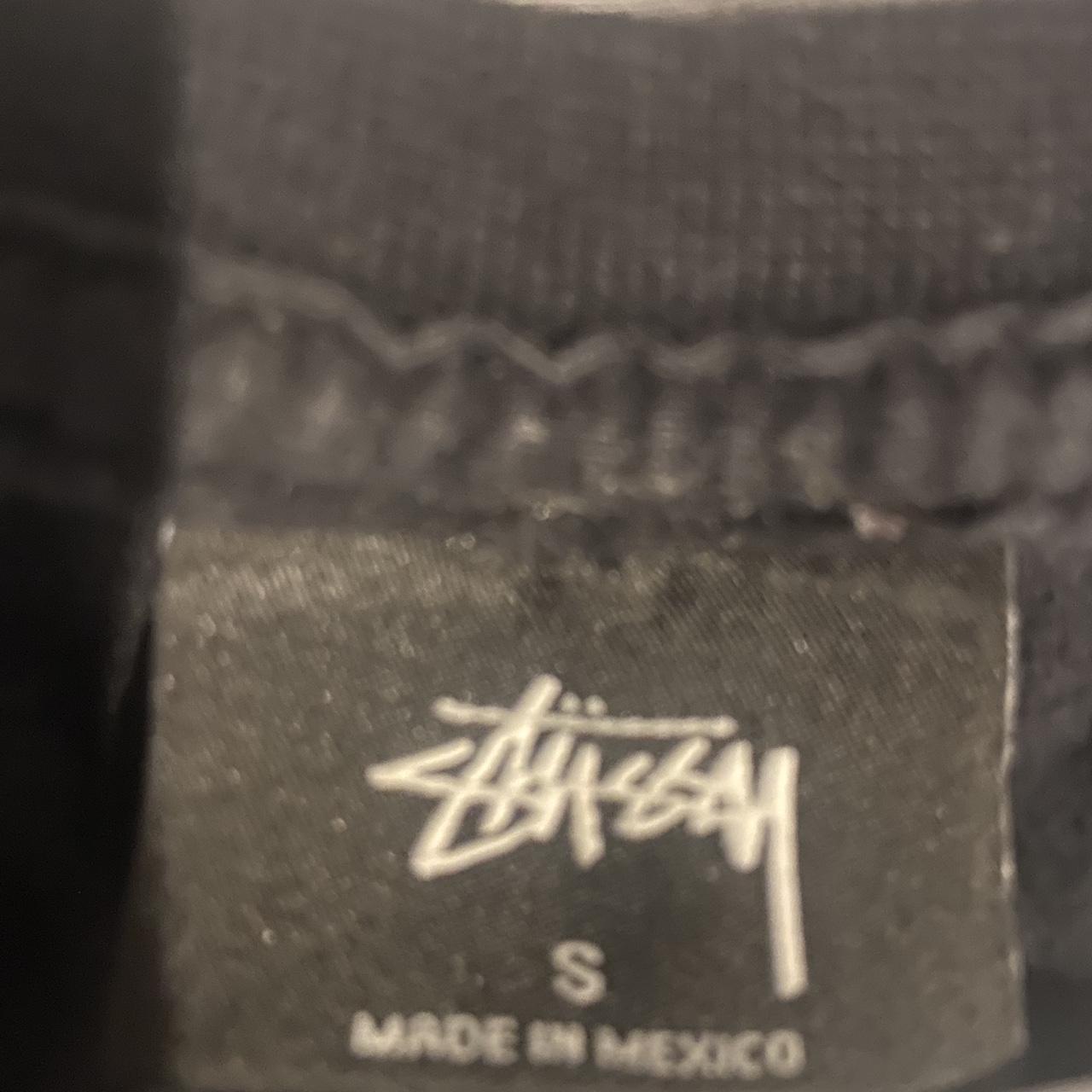 Stüssy Men's Black and White T-shirt | Depop