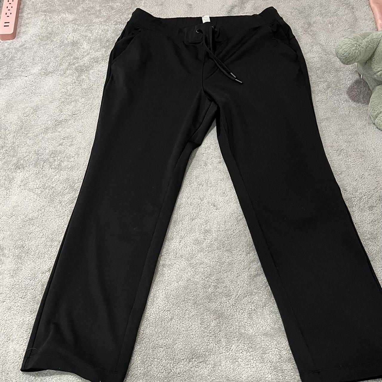 Black yoga pants - Girls size 14 XL These yoga - Depop