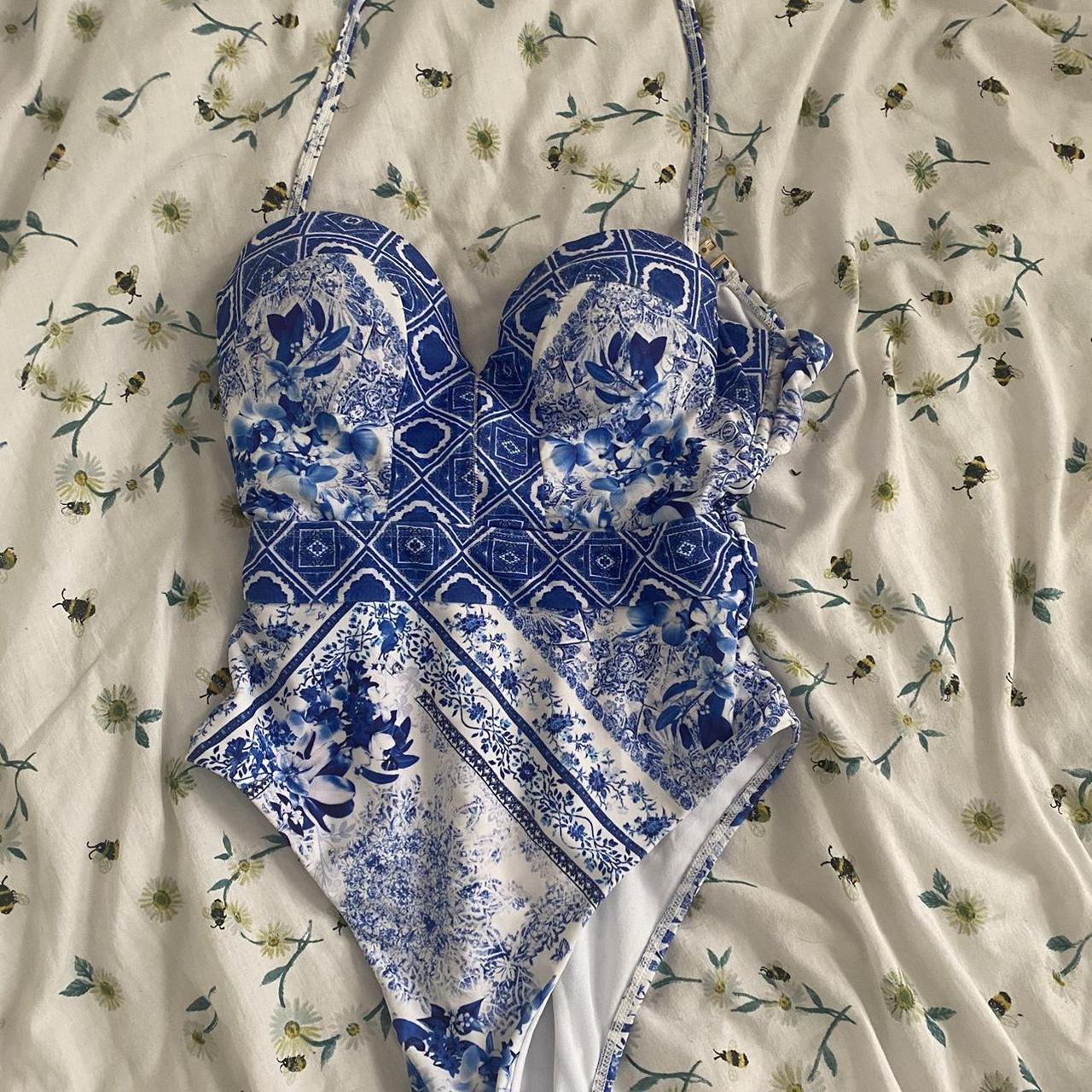 Lipsy London swimsuit - Depop