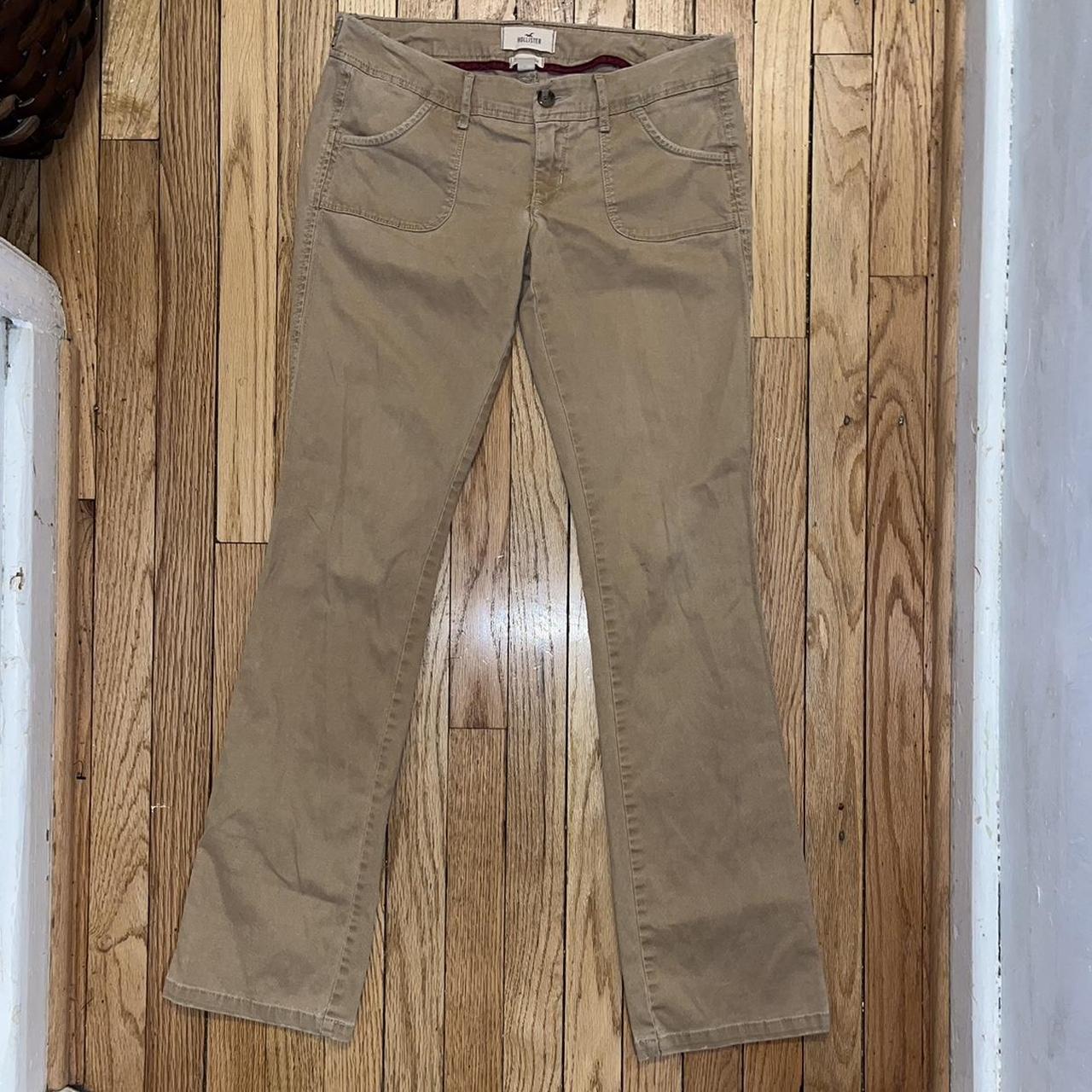 Hollister hotsell khakis women's