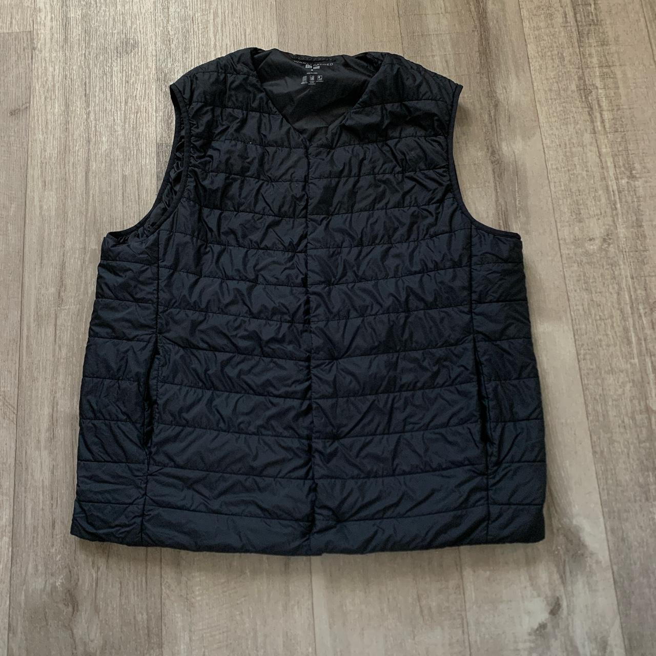 UNIQLO Black Vest Puffer Size M Barely Worn - Depop