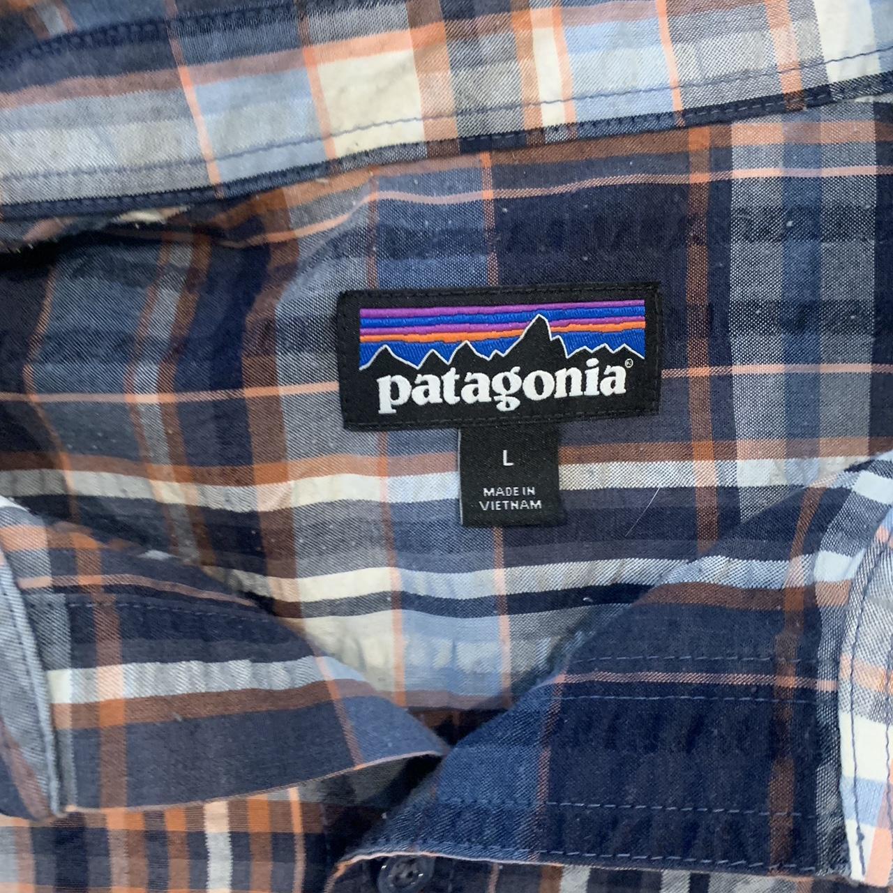 Patagonia Large Men’s Button Up - Depop