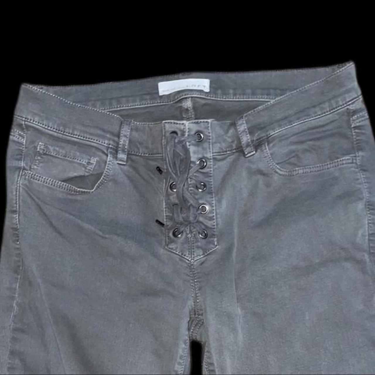 🪐 GRAY GODDESS. 🪐 ️American Eagle US 6 ️jeggings,... Depop