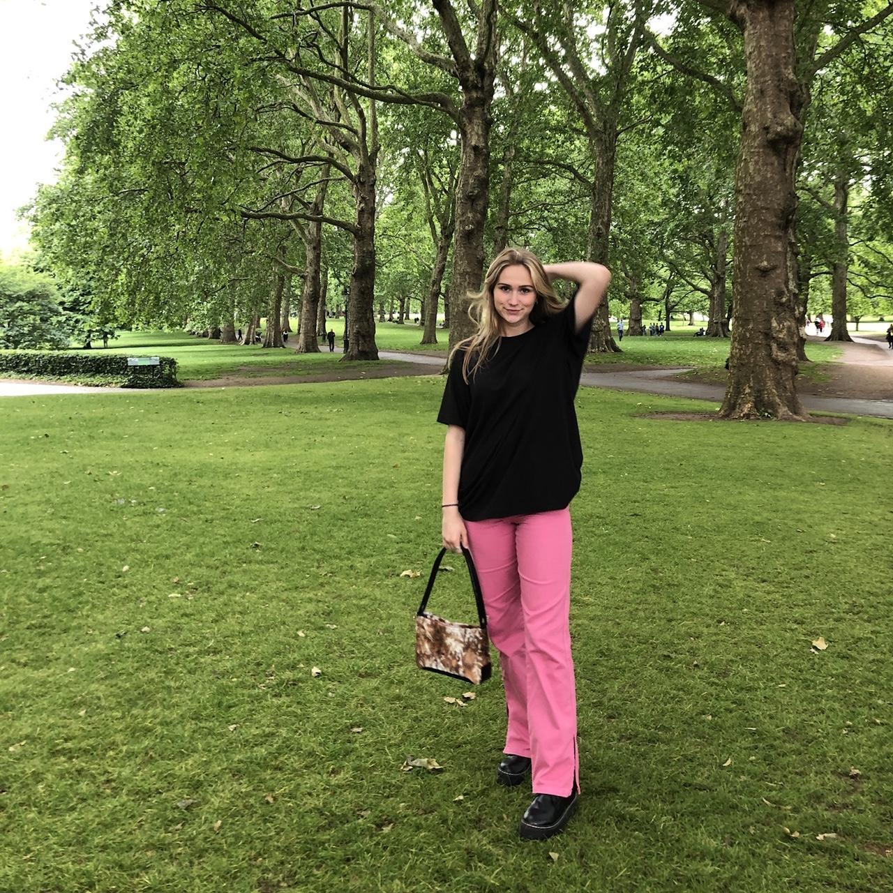 Urban Outfitters Pink BDG Jeans Womens Size... Depop