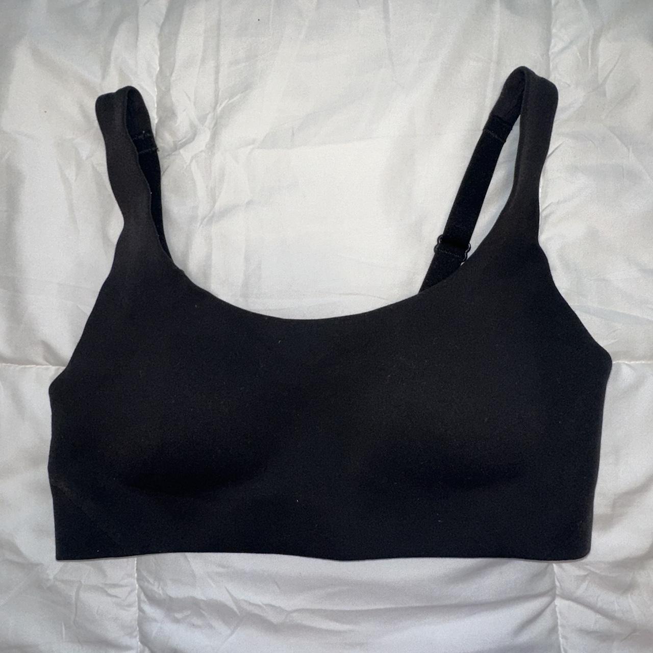 Lululemon Black Run Times Bra Size 6 In great... - Depop