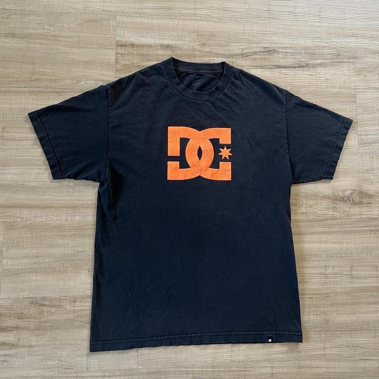 DC Shoes Men's Black and Orange T-shirt