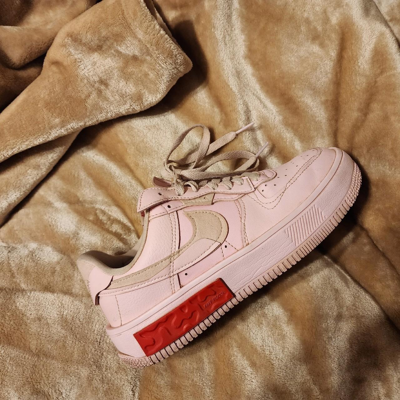 Pale pink air hot sale force 1 lo trainers