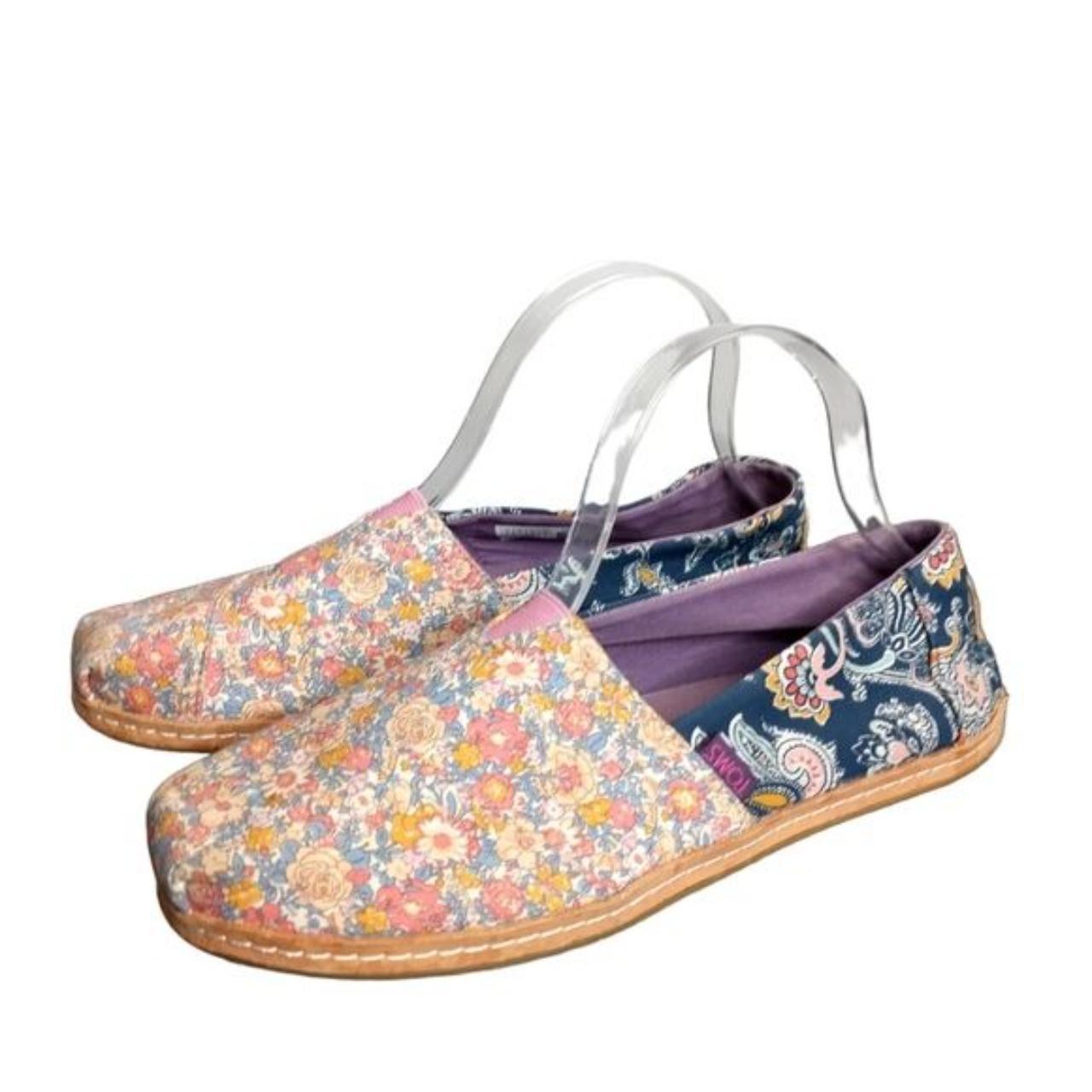 Toms size best sale 9 womens