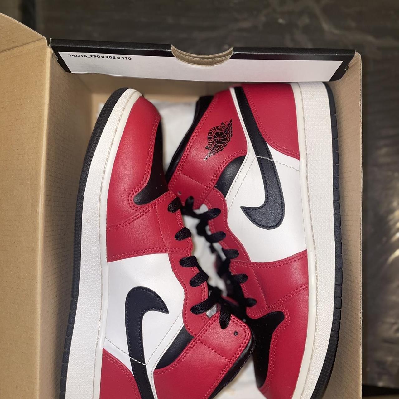 Jordan 1 mid Chicago black toe uk 6 without box but Depop