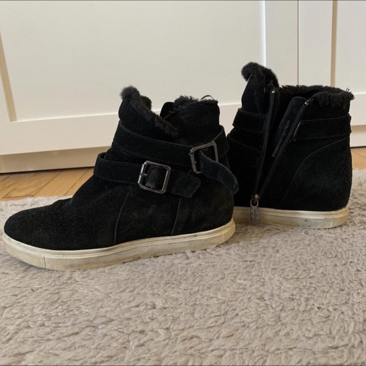 Blondo wedge hot sale sneaker