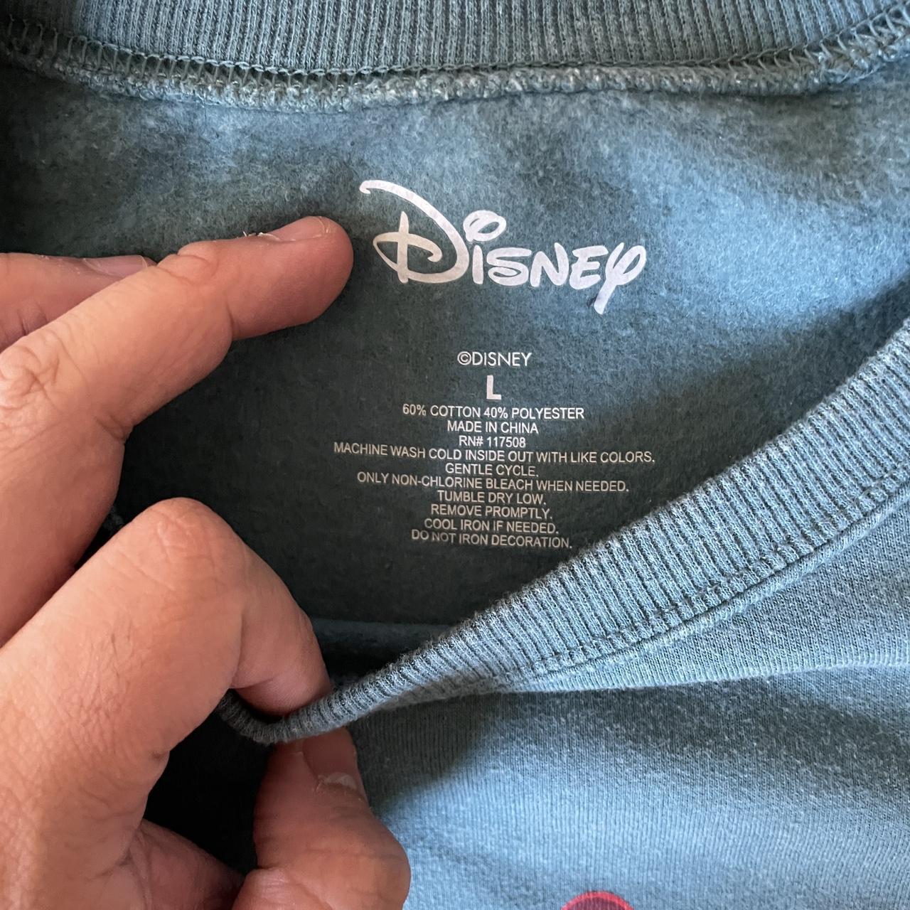 Disney Men's Blue and Navy Sweatshirt (3)
