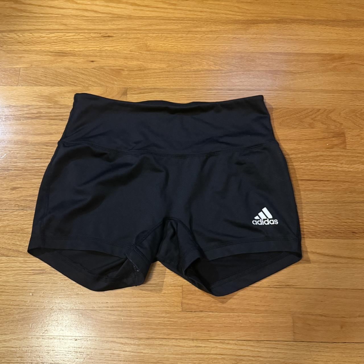 item listed by leahgene15