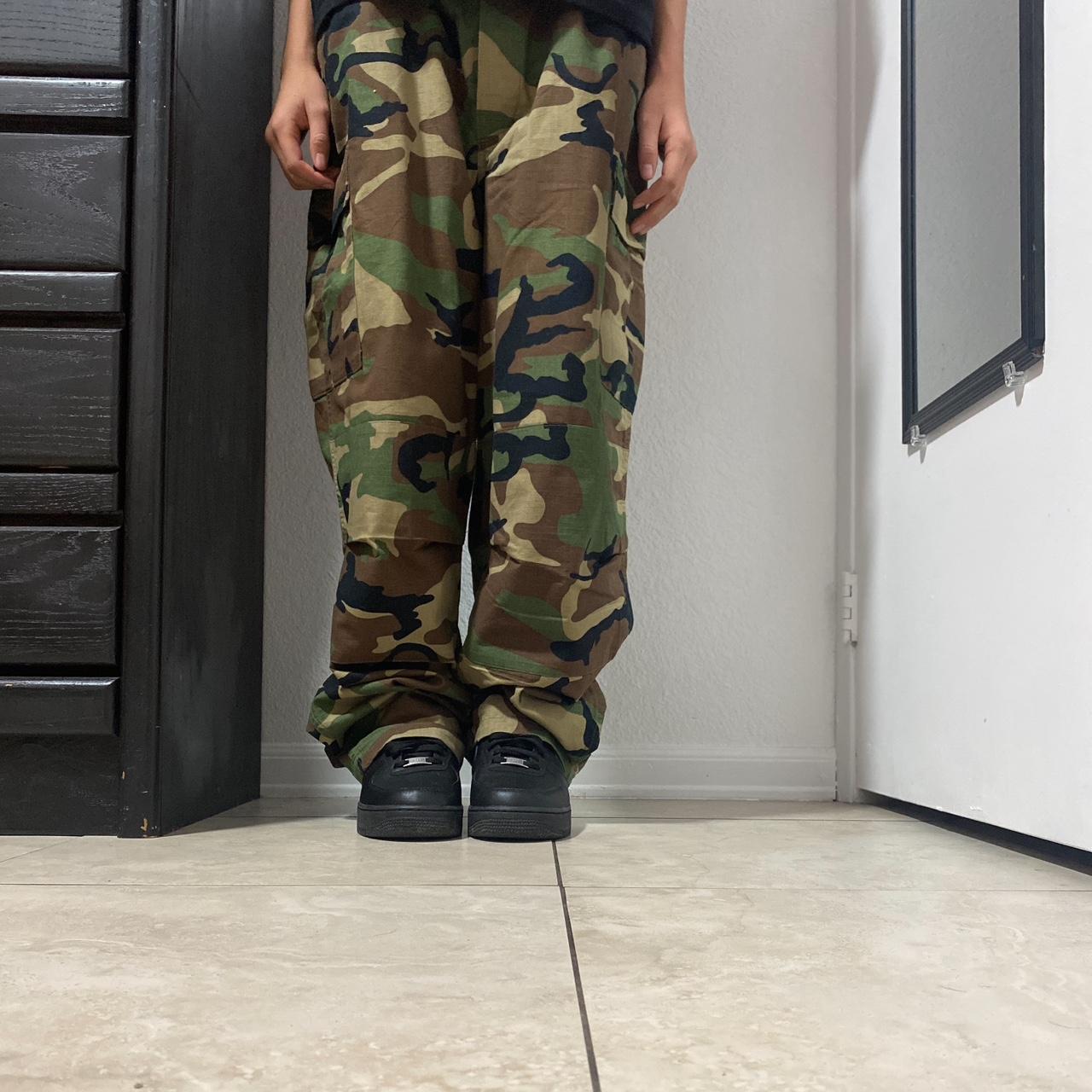 Camo Cargo Baggy Pants measured 38x30 For reference... - Depop