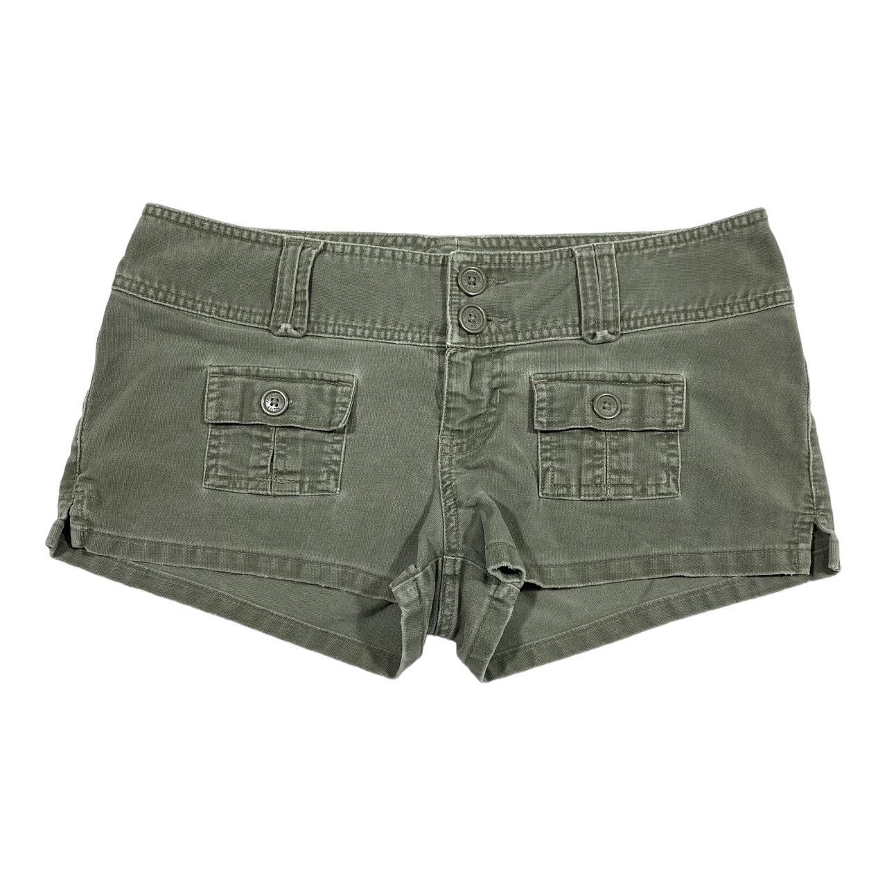 Abercrombie & Fitch Women's Green and Khaki Shorts | Depop