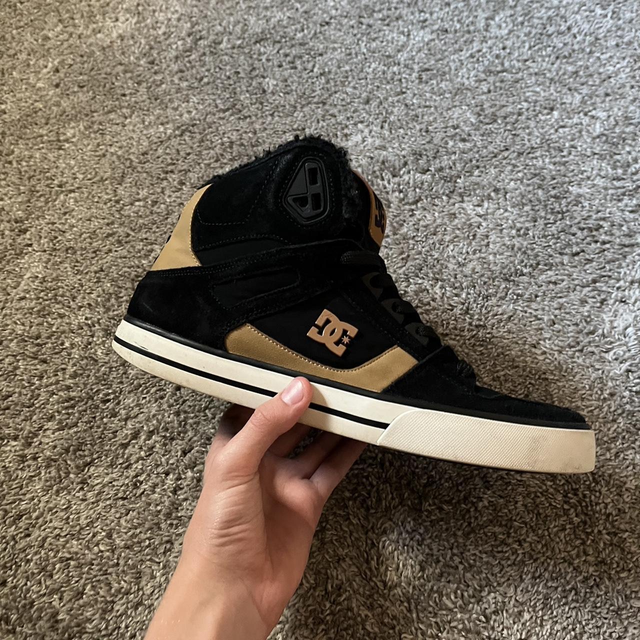 Super sick black and brown dc shoes, in alright... - Depop