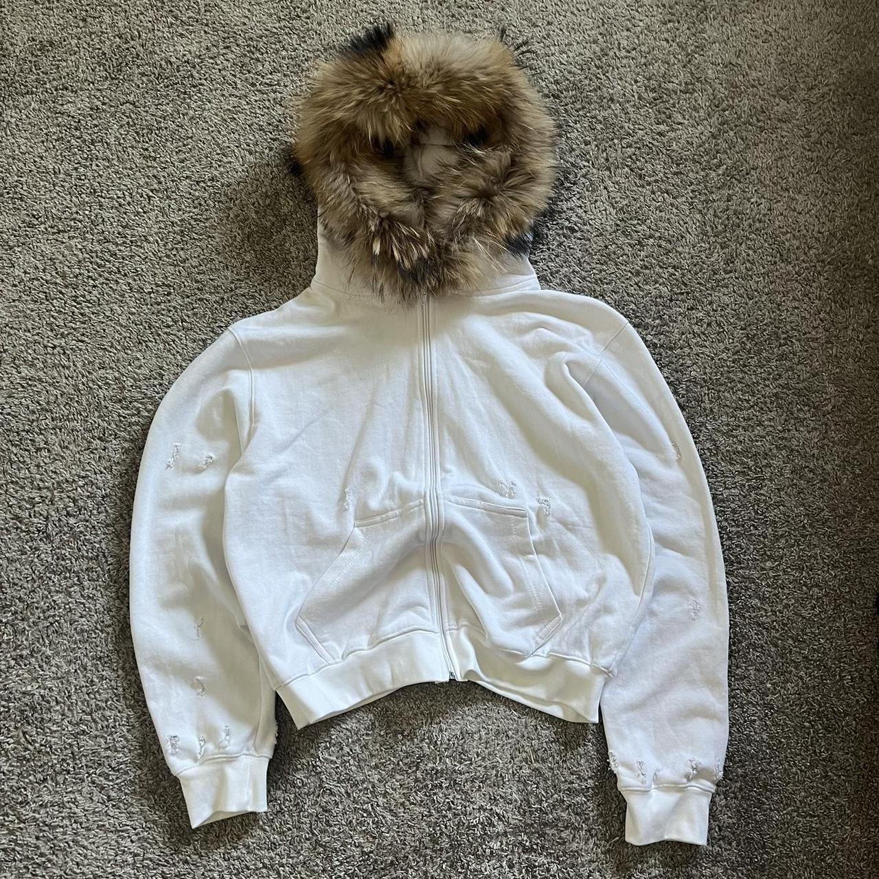Y2k fur-jacket - Depop