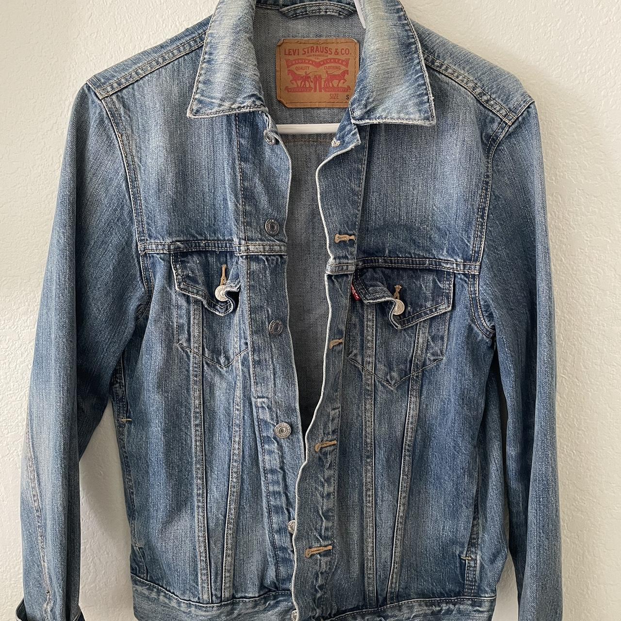 Levi's Men's Blue Jacket | Depop