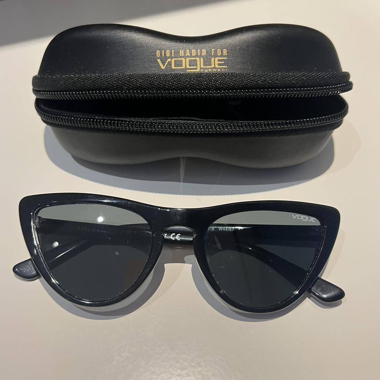 Vogue | Accessories | Vogue Glasses Case | Poshmark