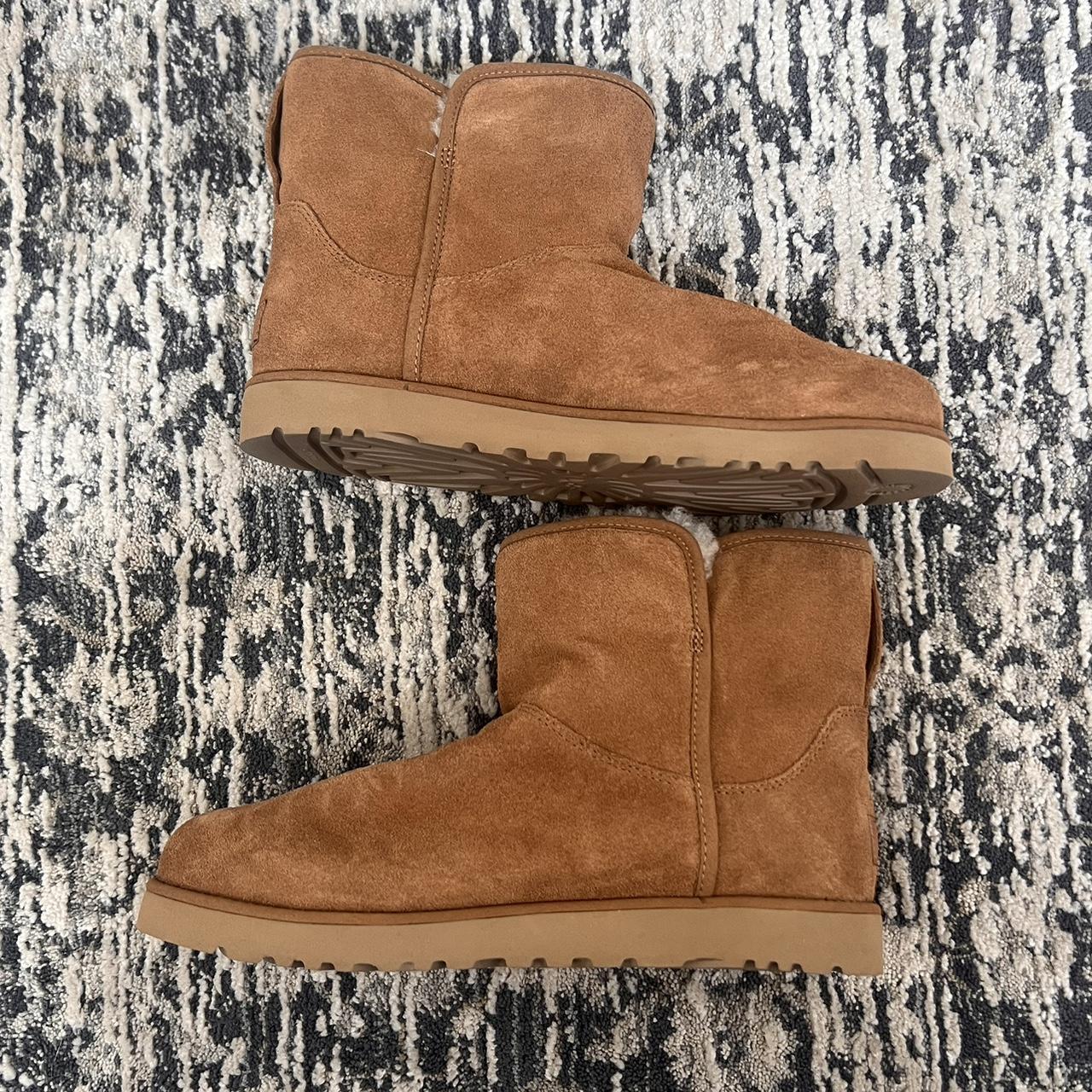 Popular UGG Cory II boot