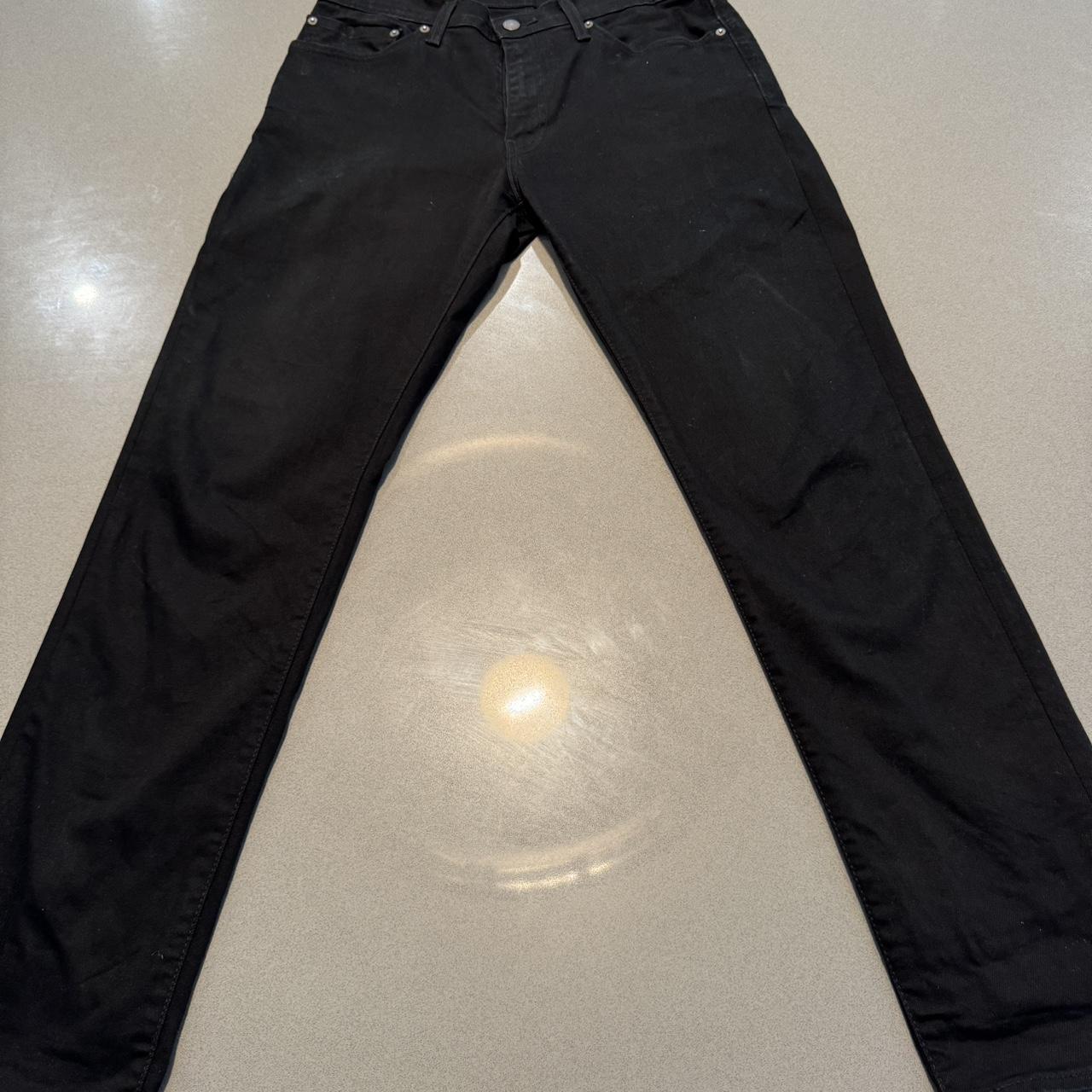 Levi Jeans Lot 511 Black Slim Jeans (W34 L32) - Depop