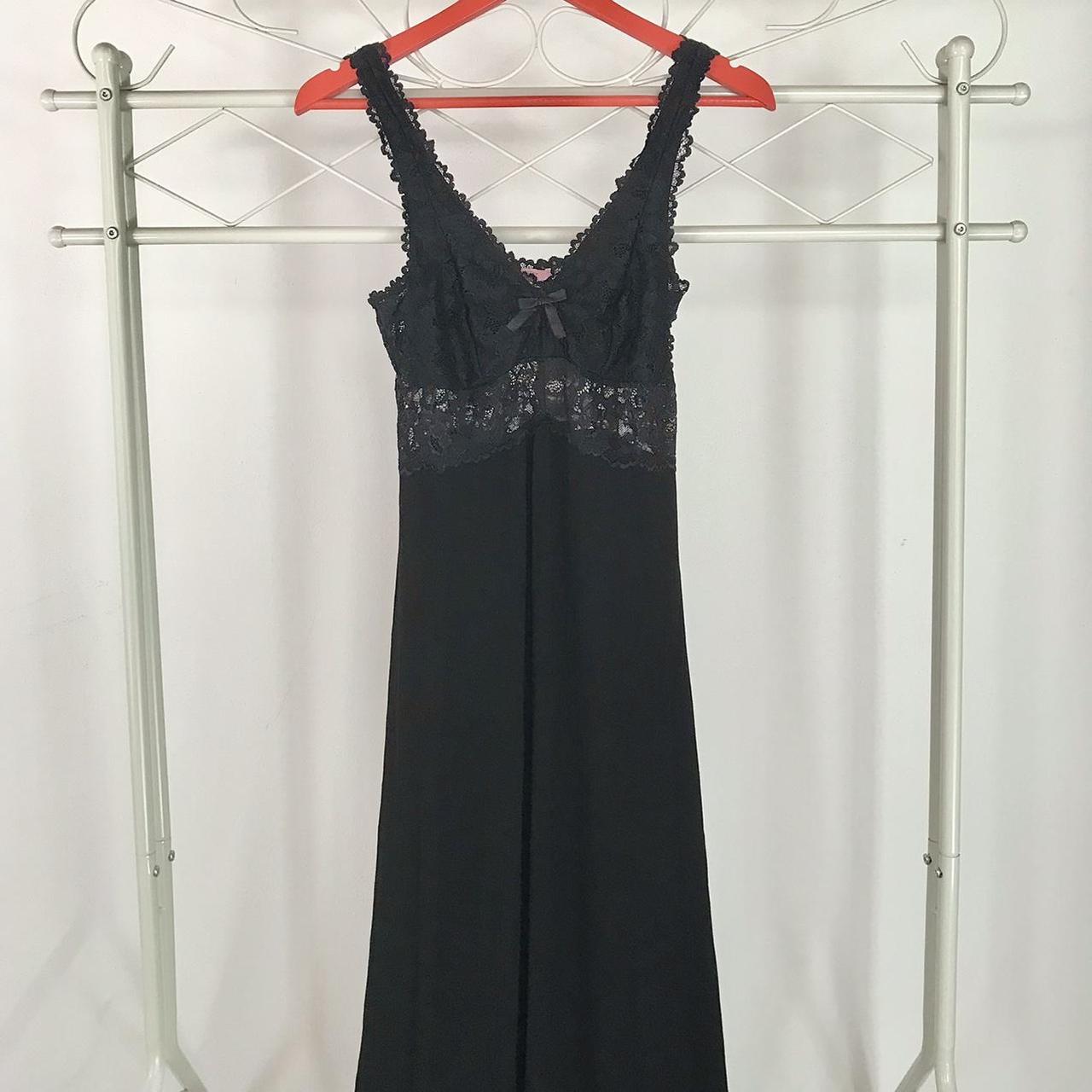 item listed by prettypleasethrift
