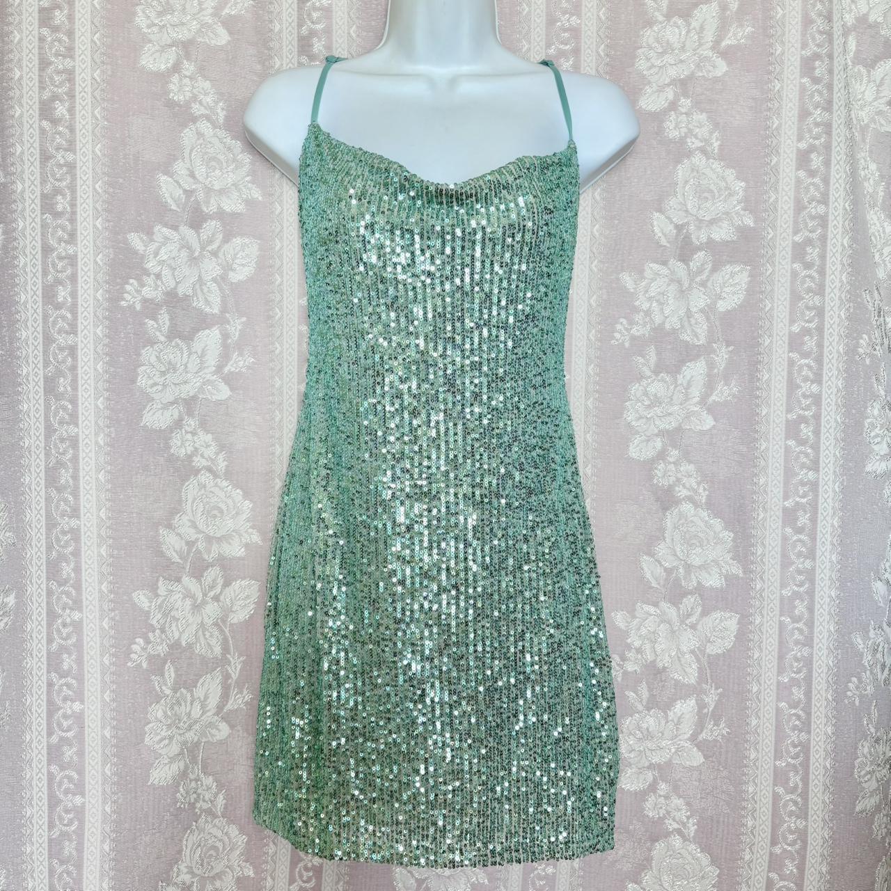 item listed by prettypleasethrift