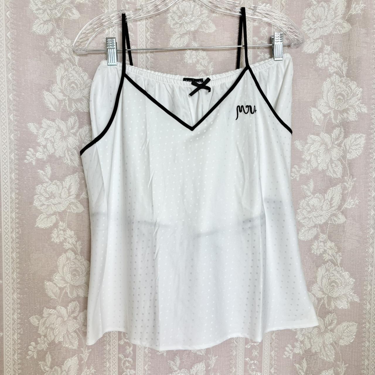 item listed by prettypleasethrift
